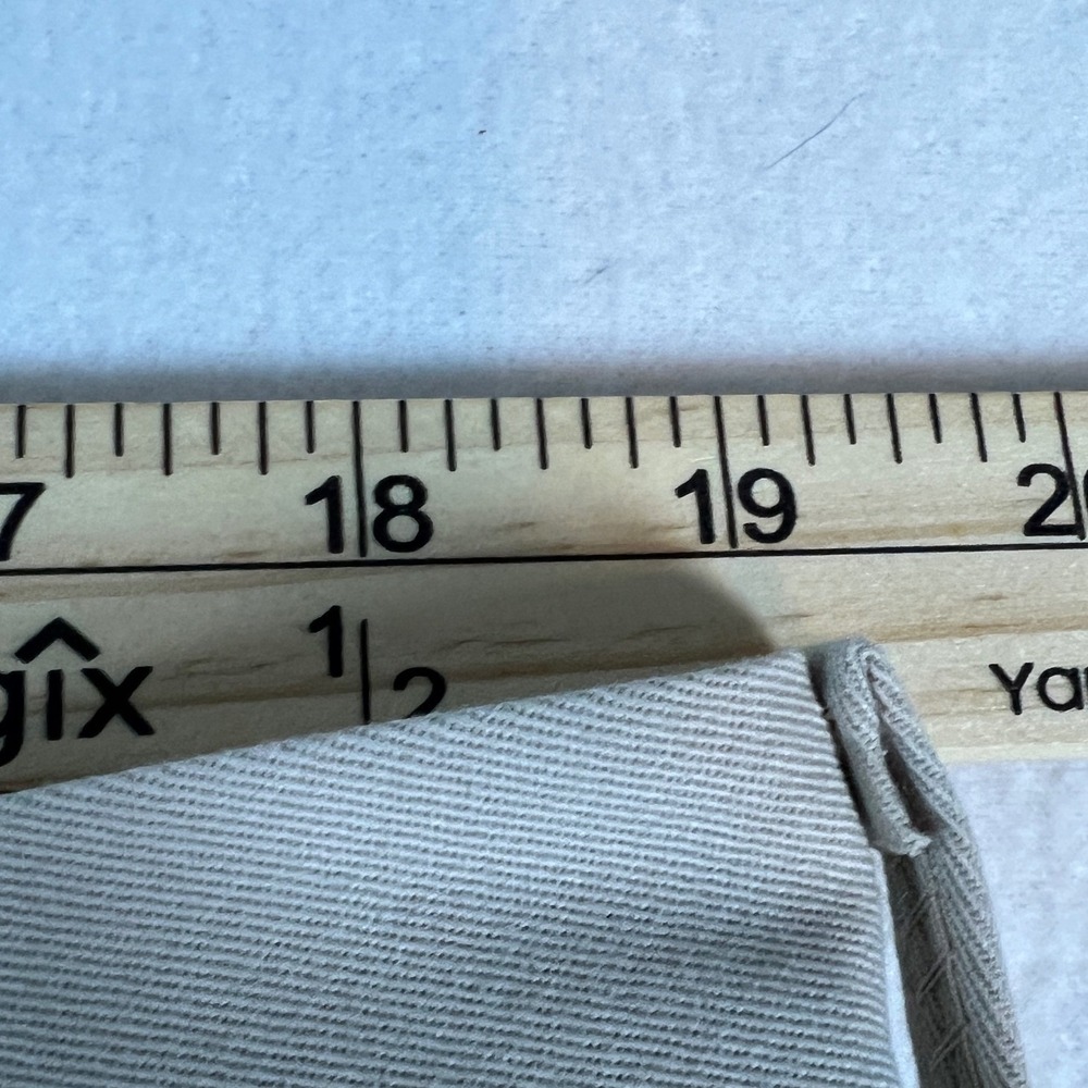 Unbranded Chino Pants Mens 38x32 Khaki Excellent Cotton Twill Flat Front Pant - Picture 3 of 4